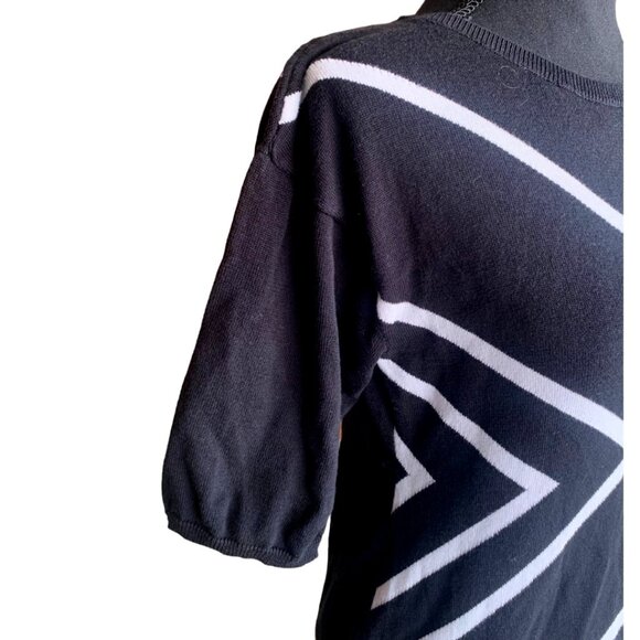 Spring + Mercer Black Sweater Dress - Picture 4 of 5